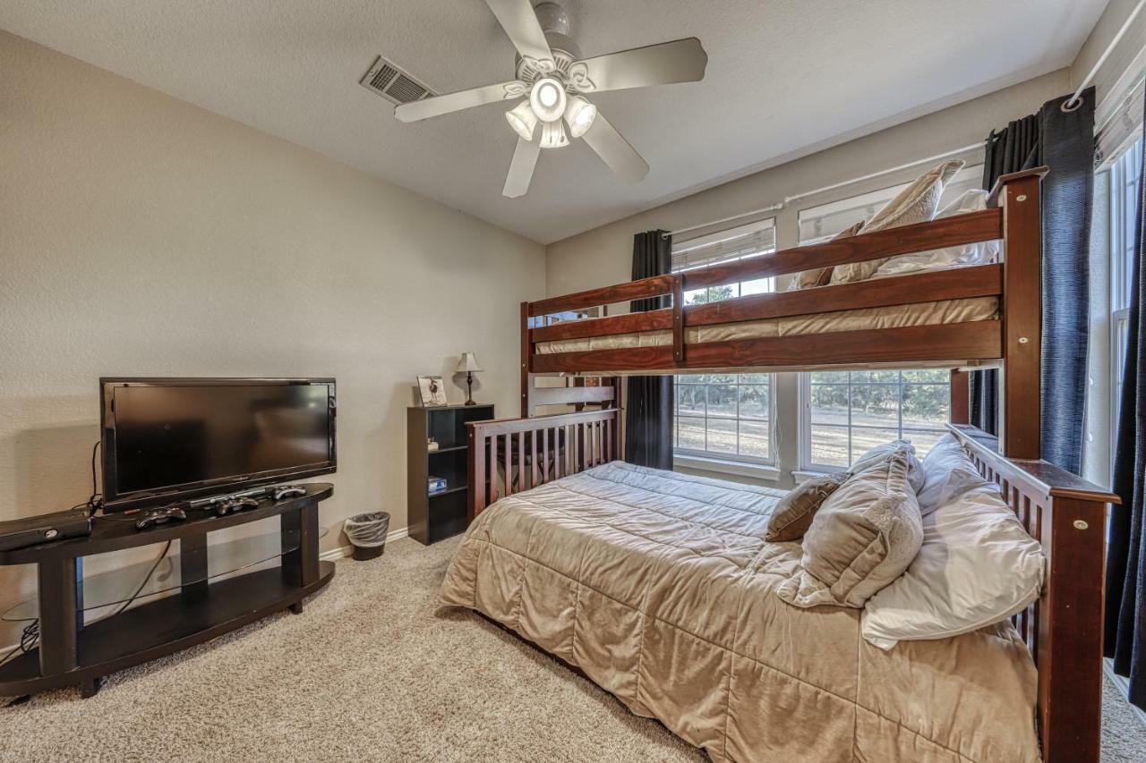 River Mountain Retreat Wimberley Luaran gambar