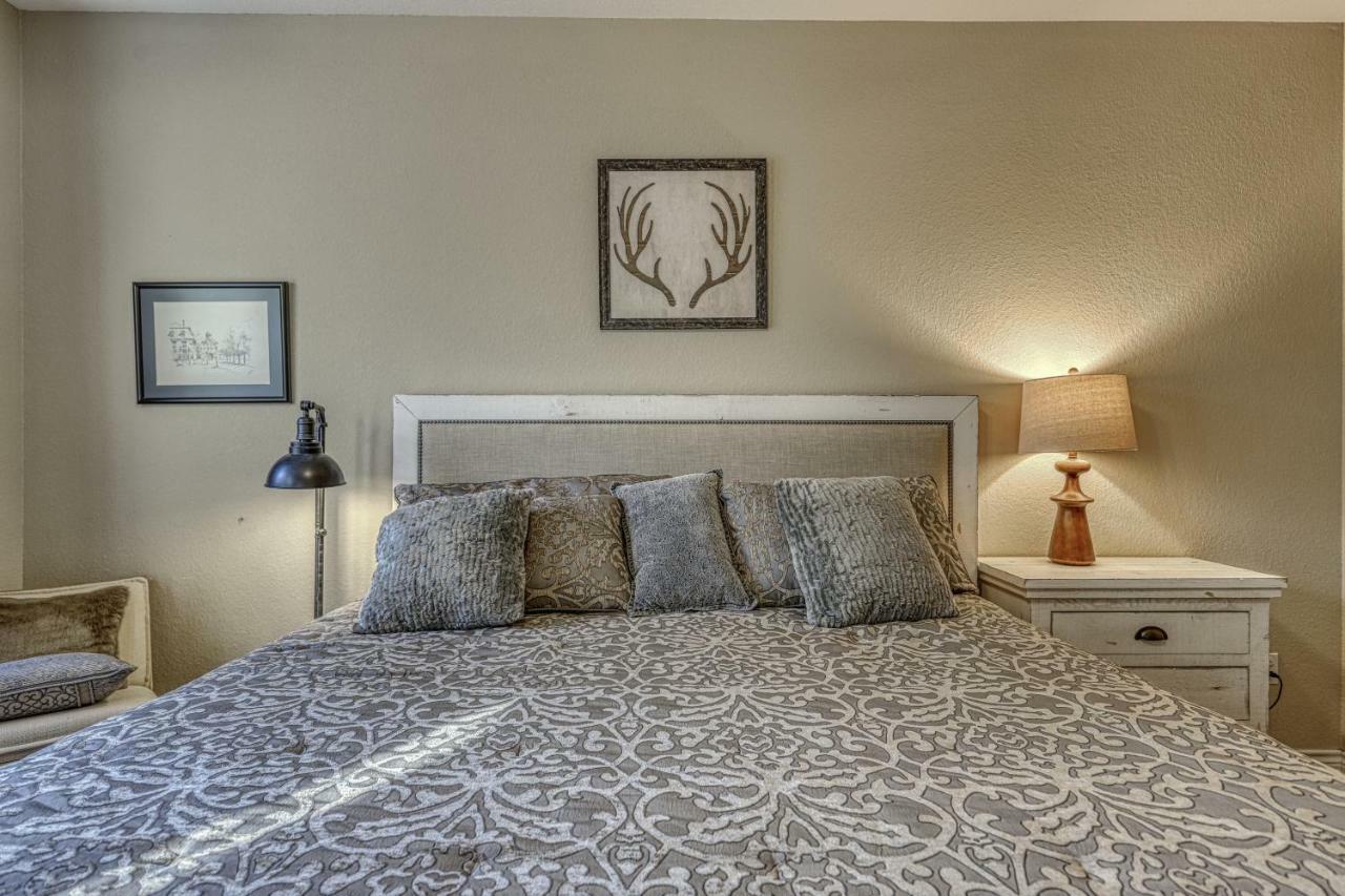 River Mountain Retreat Wimberley Luaran gambar