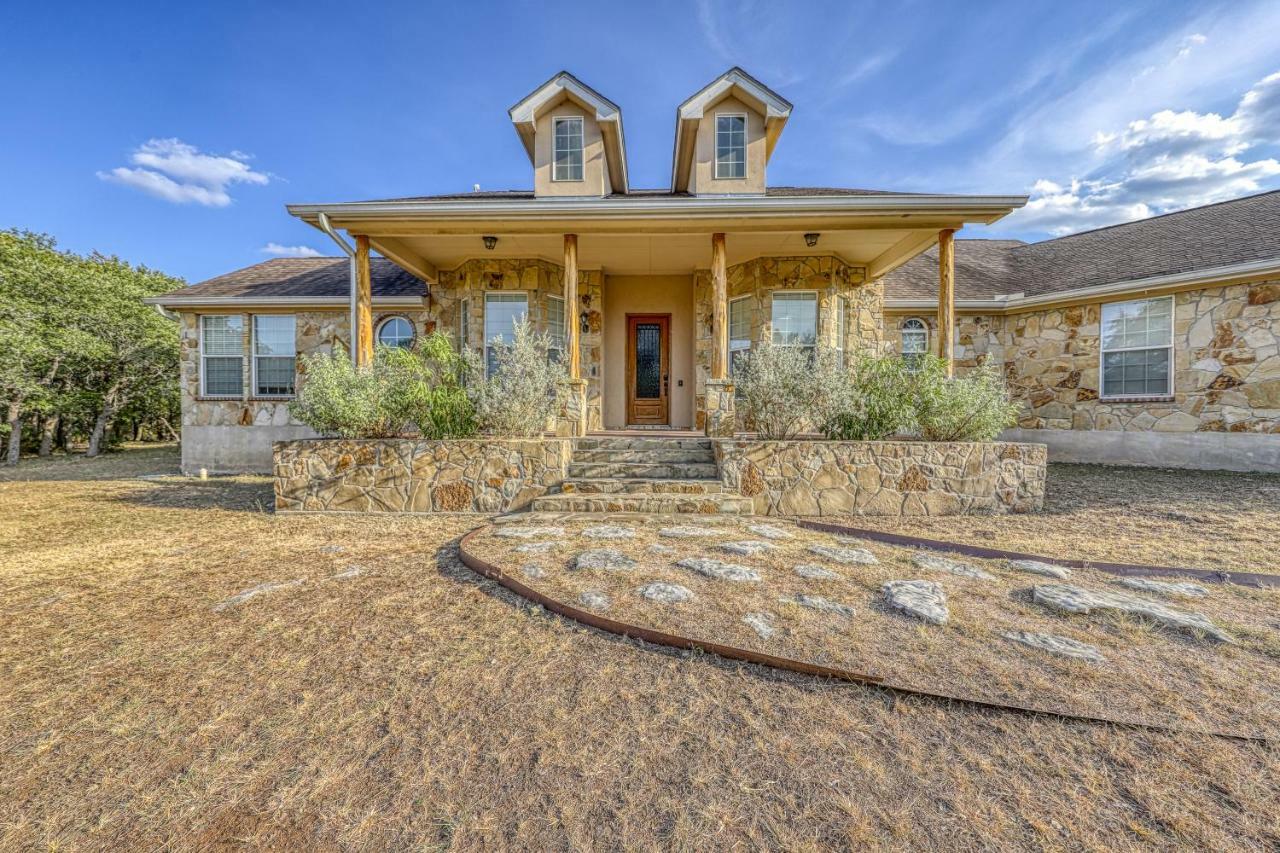 River Mountain Retreat Wimberley Luaran gambar